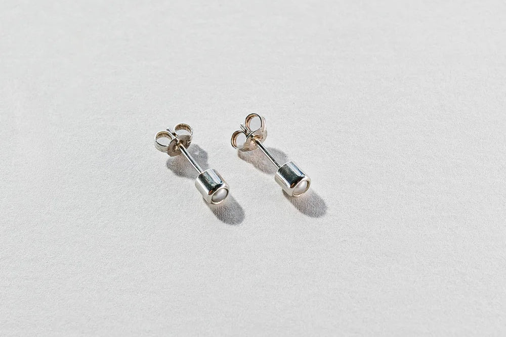 Akoya Pearl Stud Earrings - Sterling Silver & Akoya Pearl