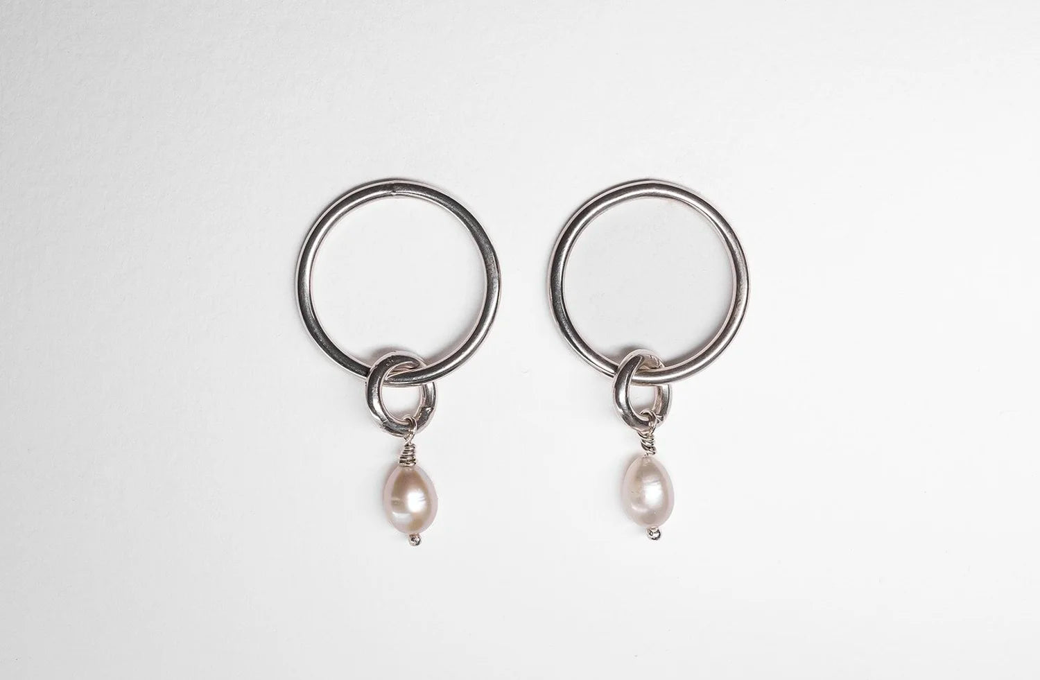 Pearl Beach Earrings - Sterling Silver & Freshwater Pearl