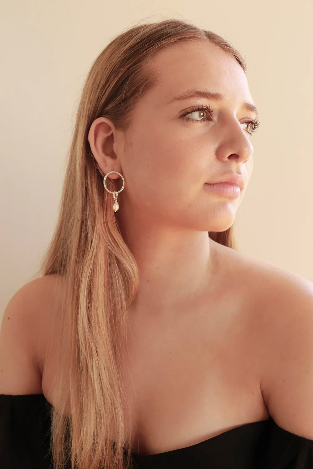 Pearl Beach Earrings - Sterling Silver & Freshwater Pearl