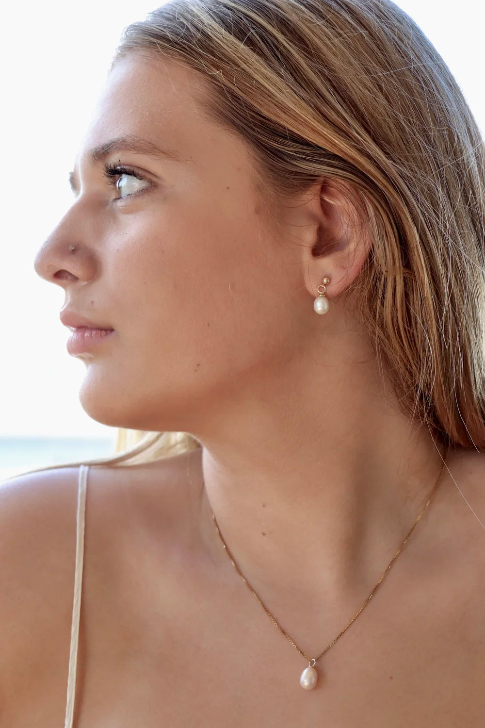 Pearl Drop Stud Earrings - 9ct Gold & Freshwater Pearl