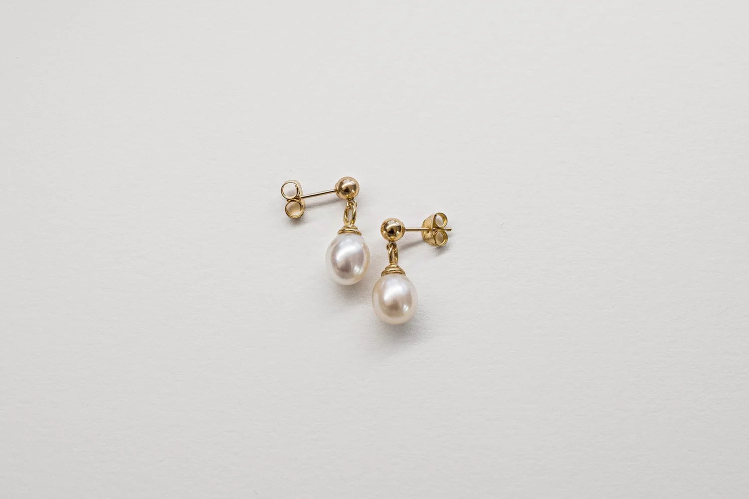 Pearl Drop Stud Earrings - 9ct Gold & Freshwater Pearl