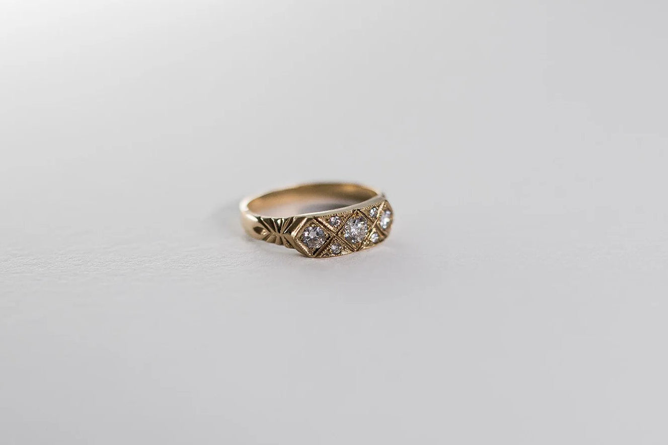 The Pleiades Ring - 9ct Gold & Diamond